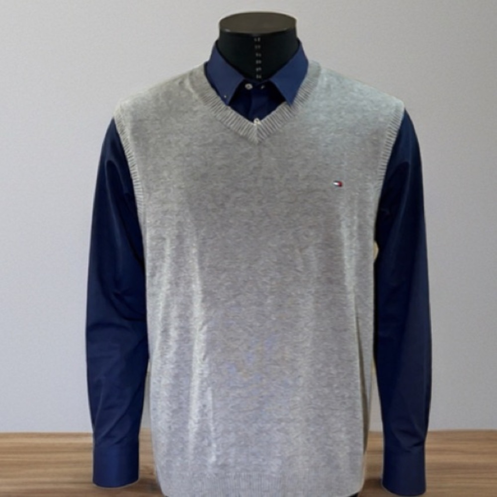 Tommy Hilfiger Gray Sweater Vest